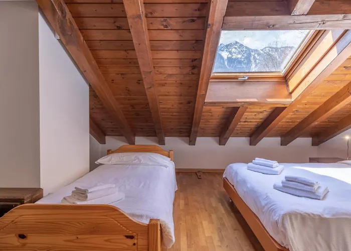 아파트 Casa Cavina, Ampia Con Giardino E Garage Venas