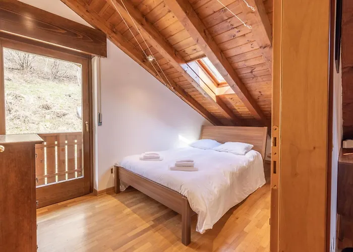 Casa Cavina, Ampia Con Giardino E Garage *